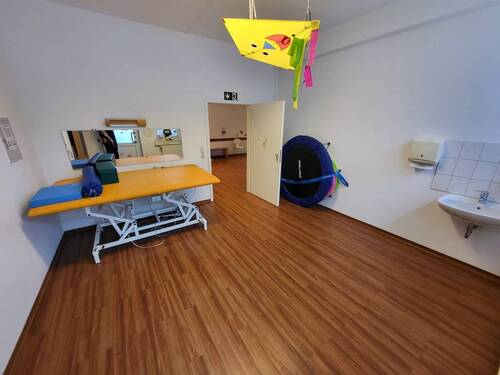 EG: Büro/Praxis - 