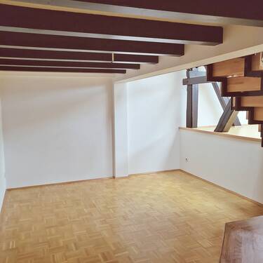 großzügiger Essbereich - 