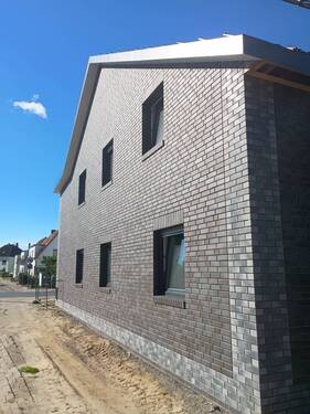 IMG_20250924_114258883 - Einziehen & wohlfühlen - Ihre neue 2 ZKB-Wohnung im energieeffizienten Mehrfamilienhaus in Brake