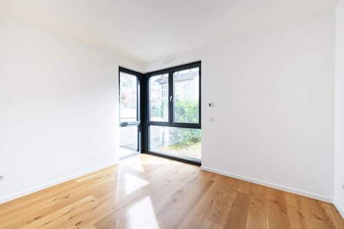 Beispielfotos aus Wohnungen im selben Haus - 