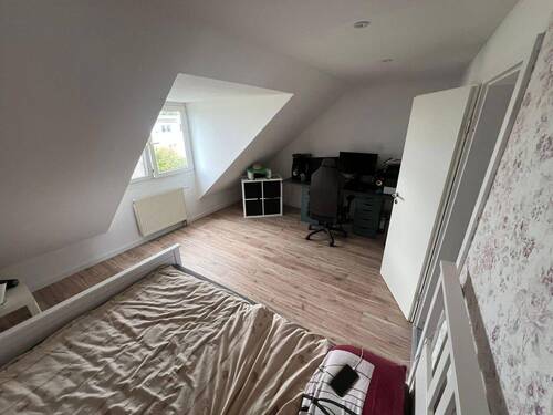 Schlafzimmer 3 - Dachgeschoss - 