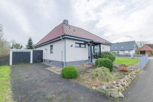 Bild 4 - Einfamilienhaus mit 113,40 m&sup2; in Hohn zum Kaufen