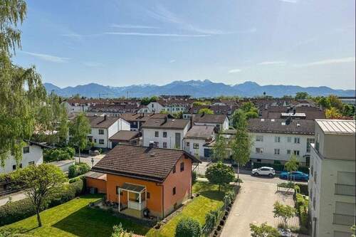 Blick vom Balkon - sehr gut vermietet, mit herrlichem Blick!