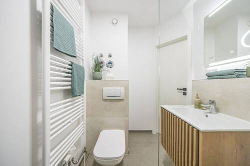 Bild 2 - 2 Zimmer Etagenwohnung zum Kaufen in Leipzig