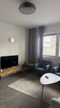 Wohnzimmer - 2 Zimmer Etagenwohnung zur Miete in Kassel