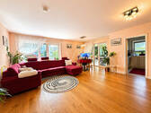 Wohn- und Esszimmer - 2 Zimmer Terrassenwohnung in Bad Soden am Taunus