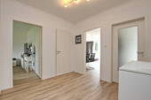 Flur - 3 Zimmer Etagenwohnung zum Kaufen in Hamburg / Wellingsbüttel