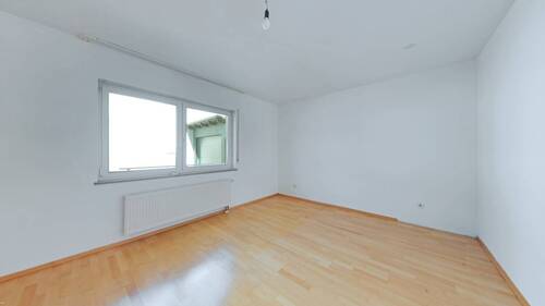 Schlafzimmer im EG - Mehrfamilienhaus, Wohnhaus mit 146,00 m² in Burgthann / Unterferrieden zum Kaufen