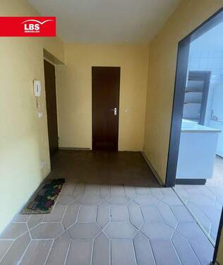 Flur 1 - 3 Zimmer Etagenwohnung in Essen