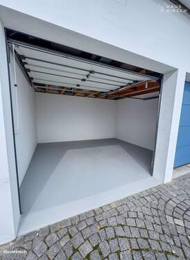 Garage - 