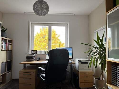 Arbeitszimmer / Kinderzimmer - 