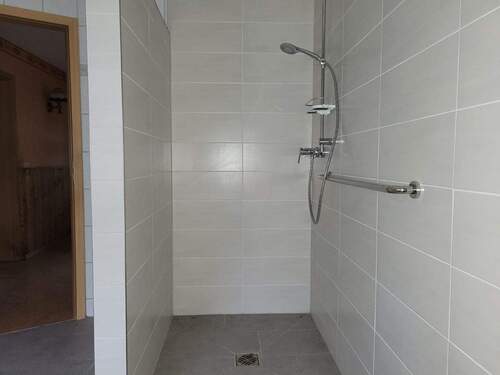 bodengleiche Dusche - 