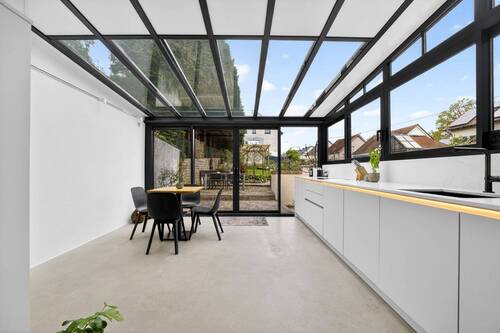Wintergarten aus Sicht des Wohn/Esszimmers direkter Zugang - 