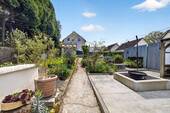 Garten mit Grillecke - Einfamilienhaus mit 125,00 m&sup2; in Wadgassen zum Kaufen