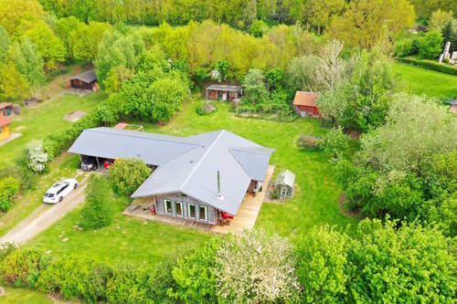 Wohnhaus - 6 Zimmer Bungalow zum Kaufen in Sankt Michaelisdonn