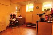 Fitnessbereich im Keller - 