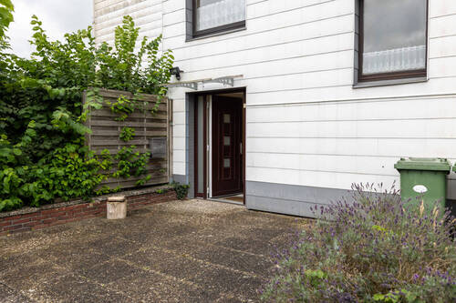 Eingang - Etagenwohnung mit 145,00 m² in Ganderkesee zum Kaufen