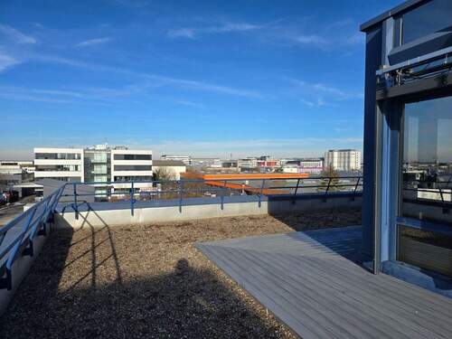 Dachterrasse - Büro mit 234,00 m&sup2; in Garching bei München zur Miete