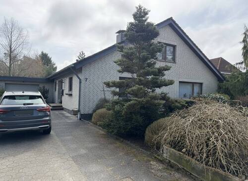 Herzlich Willkommen - RESERVIERT! Gelegenheit für handwerklich geschickte Käufer! Bungalow in toller, ruhiger Lage von Cadenberge.