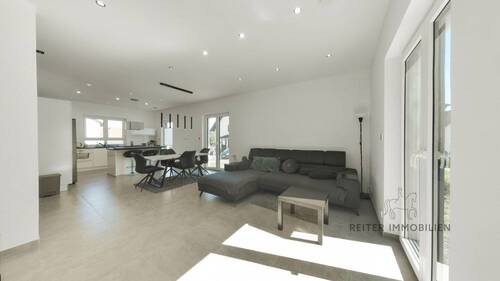 EG: Großzügiger Wohn-Essbereich - 