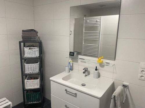 Bsp.Bad Waschbecken - 4 Zimmer Doppelhaushälfte in Papenburg