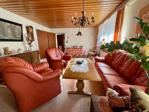 671834DA-7511-49A4-AC75-CA629E41F04A_1_201_a - Einfamilienhaus mit 203,00 m&sup2; in Gunzenhausen zum Kaufen