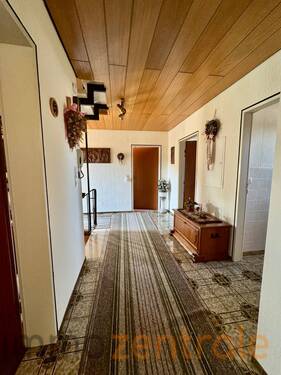 C400EB04-8707-49D8-8BCC-863C26A3143D_1_201_a - 