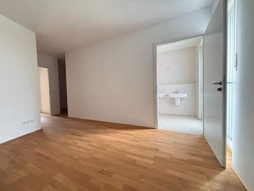 Schlafzimmer und Bad.JPEG - 