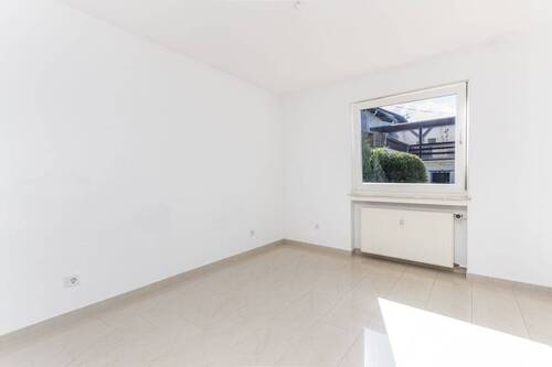 Schlafzimmer EG - 4 Zimmer Einfamilienhaus in Wallerfangen