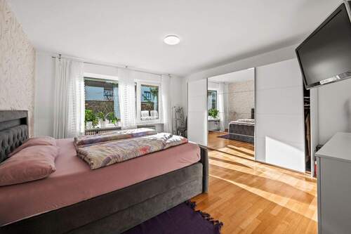 Schlafzimmer EG - 
