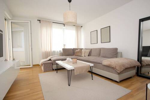 Wohnzimmer_01.JPG - Etagenwohnung mit 69,00 m&sup2; in Neuwied zur Miete