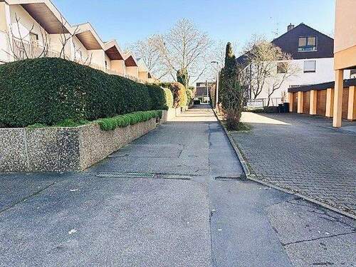 Fußweg zum Campus Sontheim.jpeg - 