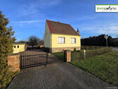 Frontansicht - Charmantes Einfamilienhaus mit Schloßblick sucht neue Eigentümer!