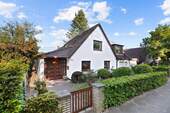 Außenansicht - 5 Zimmer Einfamilienhaus zum Kaufen in Hamburg / Langenhorn