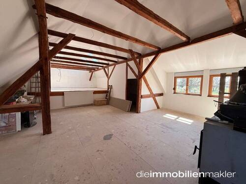 Raum mit zwei Ebenen - 