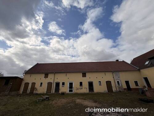 div. Abstellräume, Ställe - 