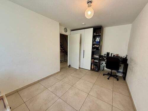 Zimmer 3 - 