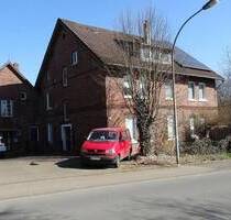 Zwei Häuser zum Preis von Einem, geeignet für Selbstnutzung und Vermietung - Dörentrup Hillentrup