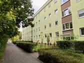 Aussenansicht - 4 Zimmer Etagenwohnung zum Kaufen in Nürnberg