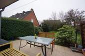 Süd-Terrasse - Idyllisch und heimelig gelegenes Endhaus am Ortsrand von Alt-WesterlandTinnum