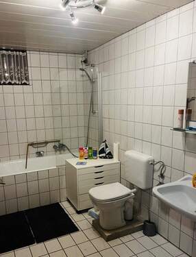 Badezimmer im UG - 