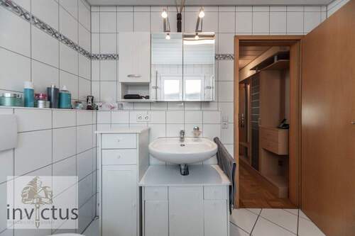 Bad- Waschtischbereich - 