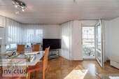 Wohnzimmer - Blick Richtung Balkon - 3 Zimmer Etagenwohnung zum Kaufen in Heilbronn / Biberach
