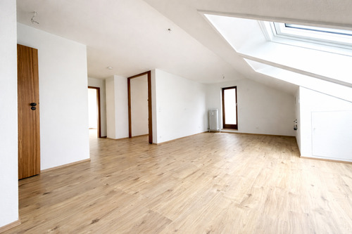 Esszimmer m. off. Küche - 3 Zimmer Etagenwohnung zur Miete in Leinfelden-Echterdingen