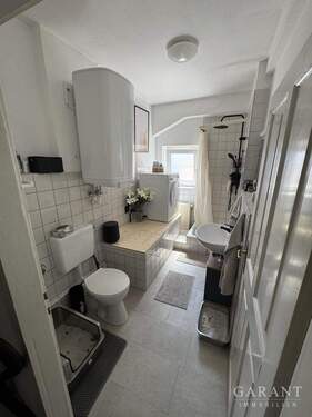 IMG 5265 - Attraktives Angebot mit 2 Mehrfamilienhäusern und Gewerbeeinheit