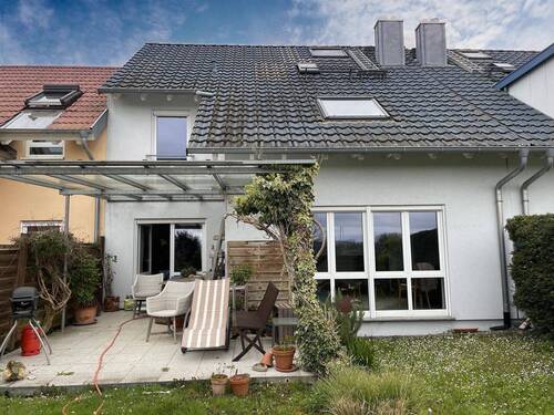 Rückansicht - Blick aus dem Garten - 