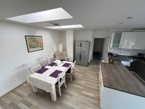 Esszimmer & Küchenblock - Einfamilienhaus mit 175,00 m&sup2; in Travemünde zum Kaufen