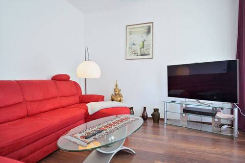 Wohnzimmer zum TV - 