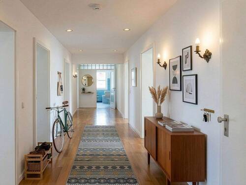 Diele.jpg - Super Innenstadt- Lage Würzburg 160 qm Premium-Wohnung zum sofortigen Einzug, Sonnenbalkon, Lift