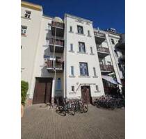 3-Raum ETW mit Balkon in guter Lage solide vermietet - Leipzig Gohlis-Süd